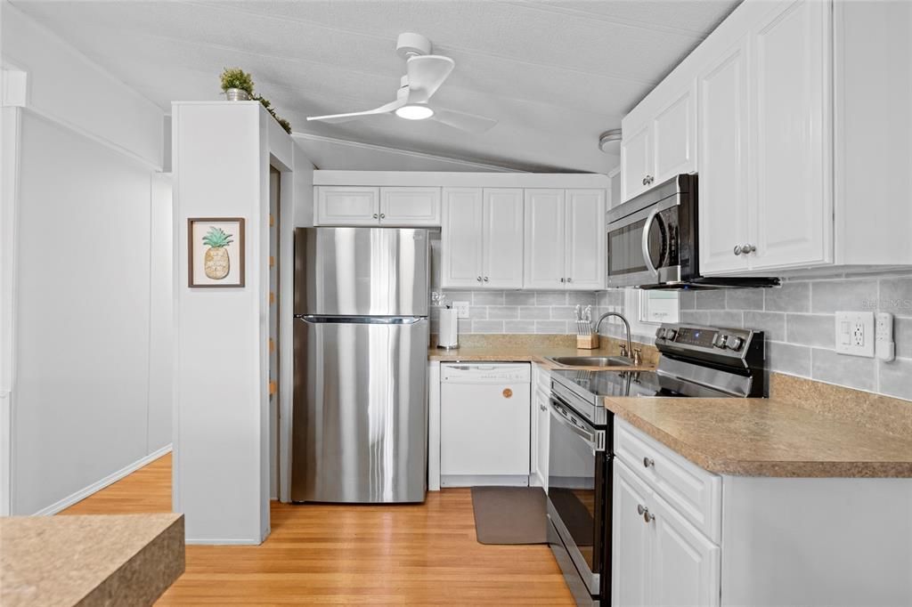 En Venta: $139,900 (2 camas, 2 baños, 864 Pies cuadrados)