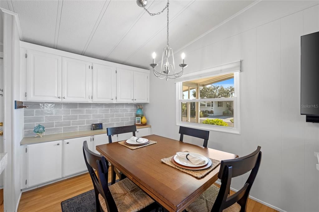 En Venta: $139,900 (2 camas, 2 baños, 864 Pies cuadrados)