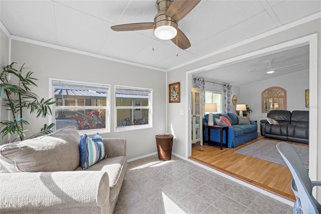 En Venta: $139,900 (2 camas, 2 baños, 864 Pies cuadrados)