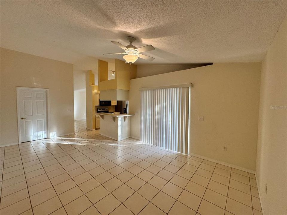 For Sale: $269,900 (4 beds, 2 baths, 1905 Square Feet)