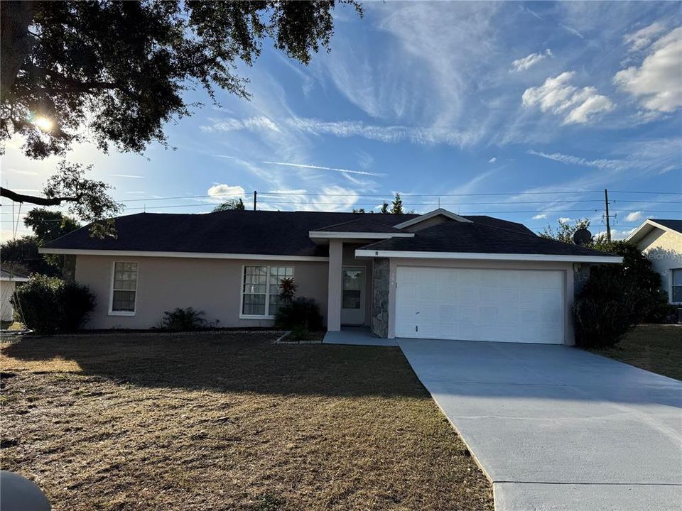 For Sale: $269,900 (4 beds, 2 baths, 1905 Square Feet)