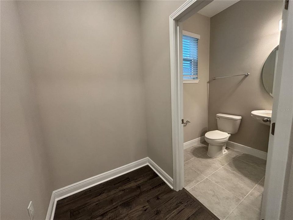 For Rent: $2,700 (3 beds, 2 baths, 1523 Square Feet)