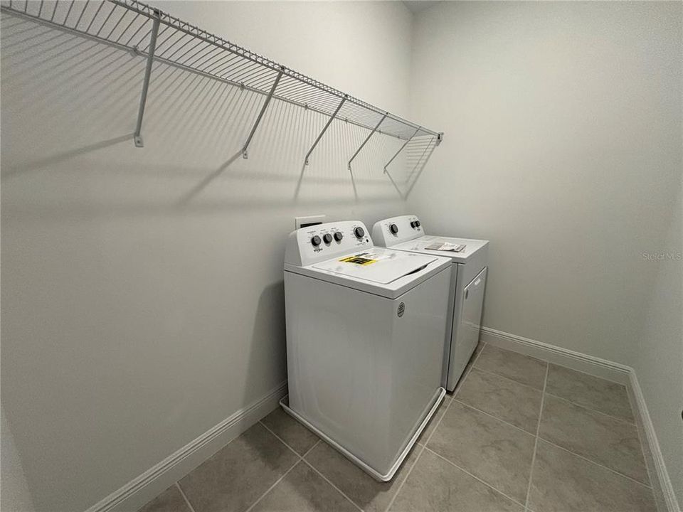 For Rent: $2,700 (3 beds, 2 baths, 1523 Square Feet)