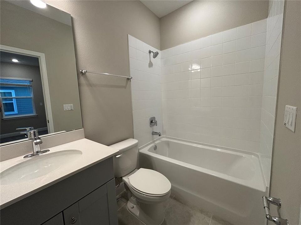 For Rent: $2,700 (3 beds, 2 baths, 1523 Square Feet)