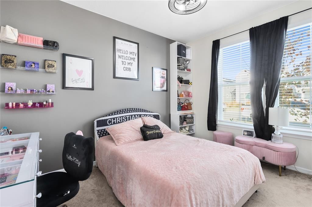 For Sale: $479,900 (3 beds, 2 baths, 1881 Square Feet)