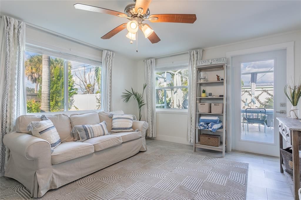 待售: $559,000 (3 贝兹, 2 浴室, 1482 平方英尺)