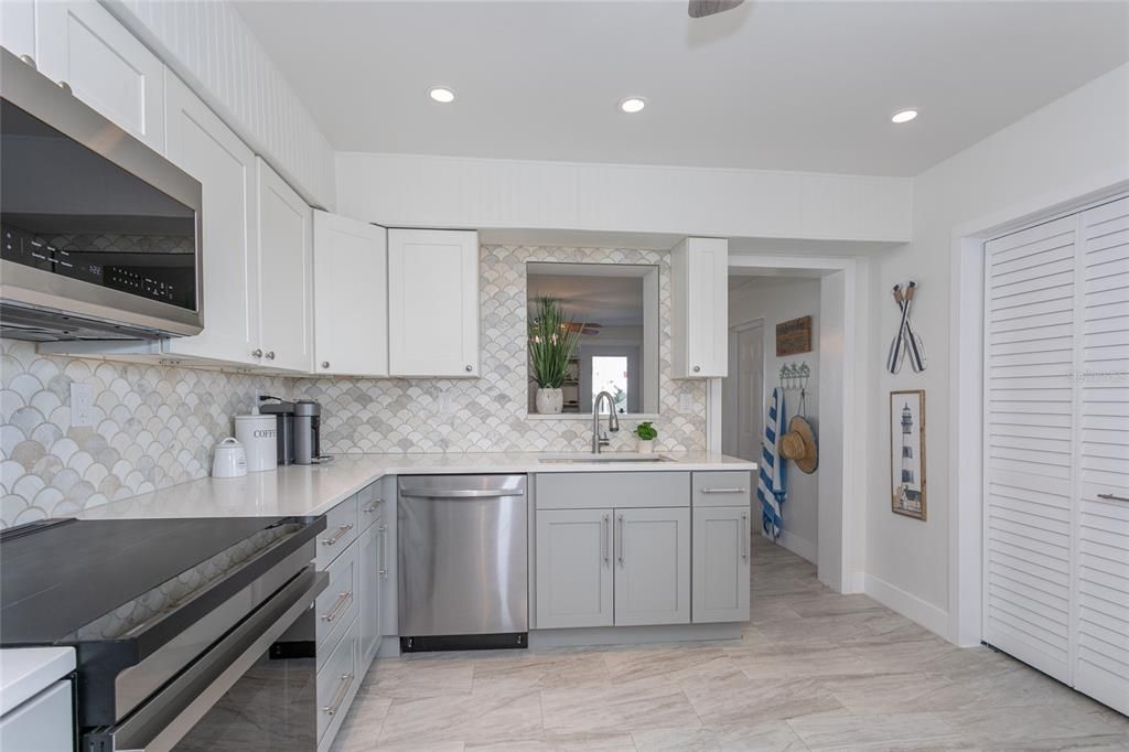 待售: $559,000 (3 贝兹, 2 浴室, 1482 平方英尺)