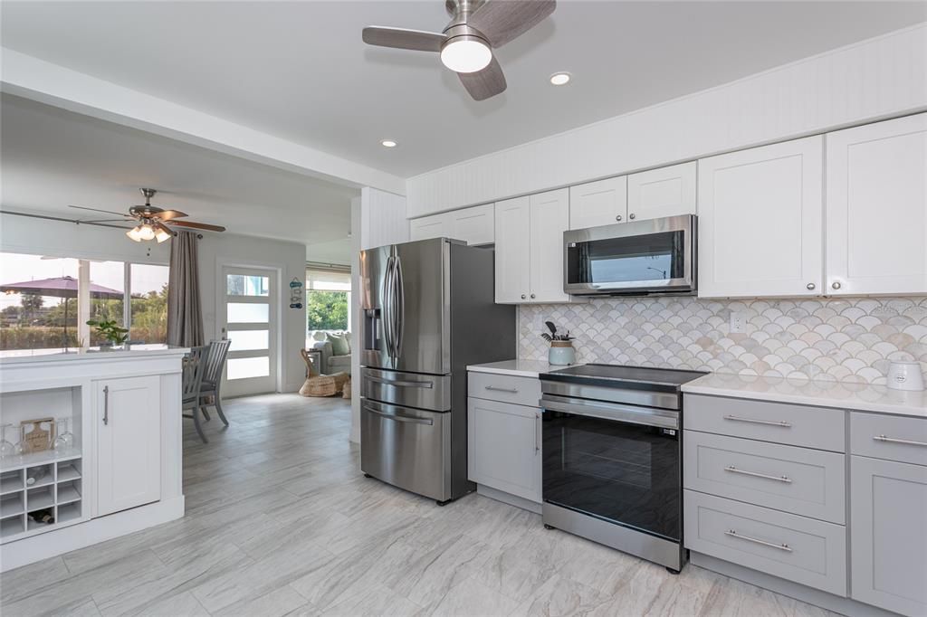 待售: $559,000 (3 贝兹, 2 浴室, 1482 平方英尺)