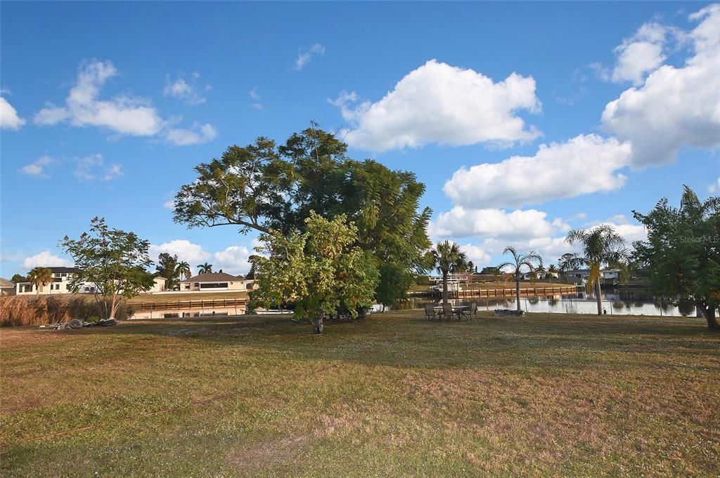 На продажу: $225,000 (3 спален, 2 ванн, 1791 Квадратных фут)