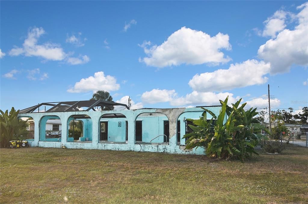 На продажу: $225,000 (3 спален, 2 ванн, 1791 Квадратных фут)