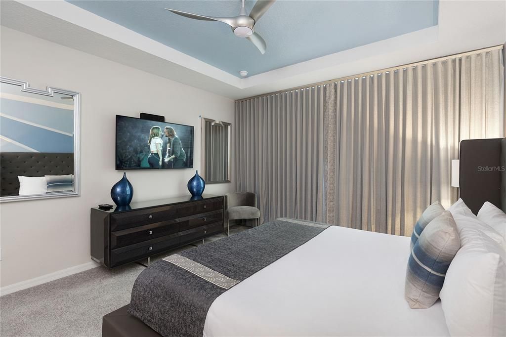 На продажу: $815,000 (9 спален, 6 ванн, 4828 Квадратных фут)