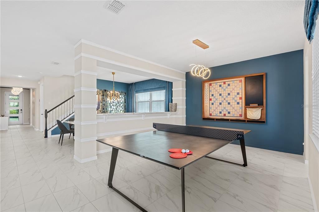 На продажу: $815,000 (9 спален, 6 ванн, 4828 Квадратных фут)