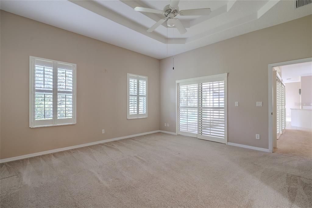 For Sale: $475,000 (3 beds, 2 baths, 2043 Square Feet)