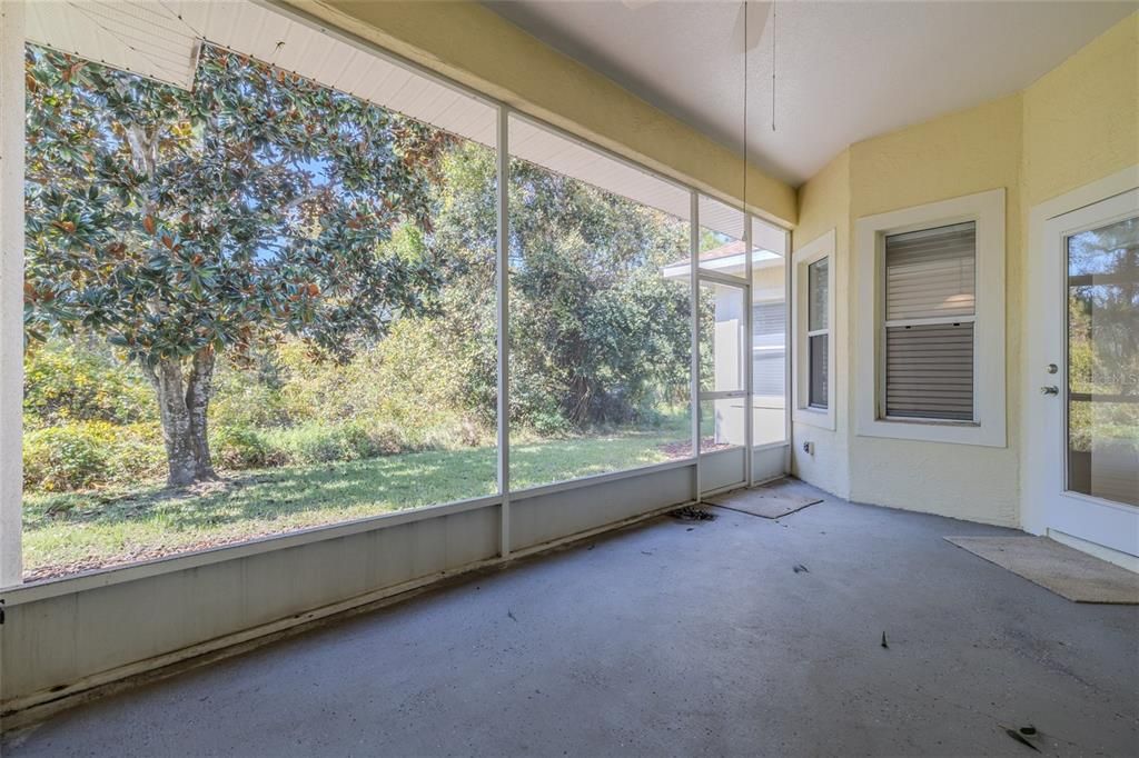 For Sale: $475,000 (3 beds, 2 baths, 2043 Square Feet)