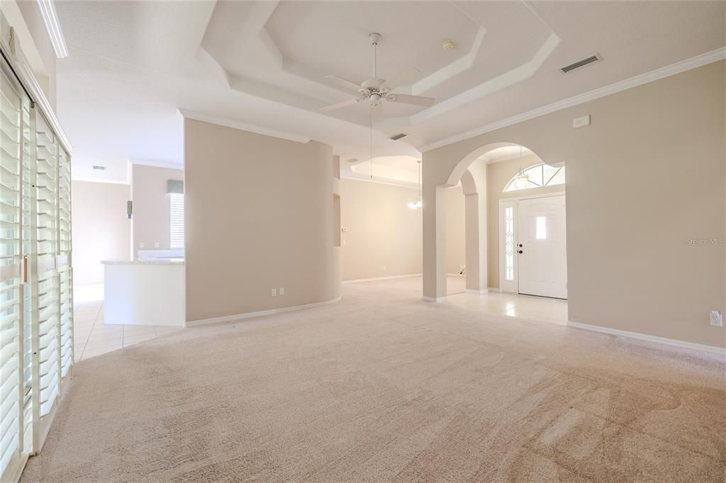 For Sale: $475,000 (3 beds, 2 baths, 2043 Square Feet)