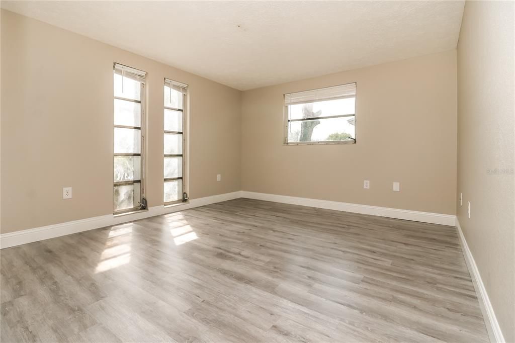 For Rent: $1,865 (3 beds, 2 baths, 1665 Square Feet)