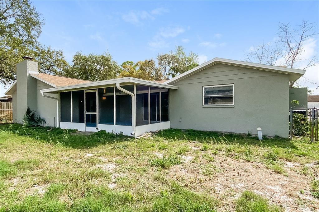 For Rent: $1,865 (3 beds, 2 baths, 1665 Square Feet)