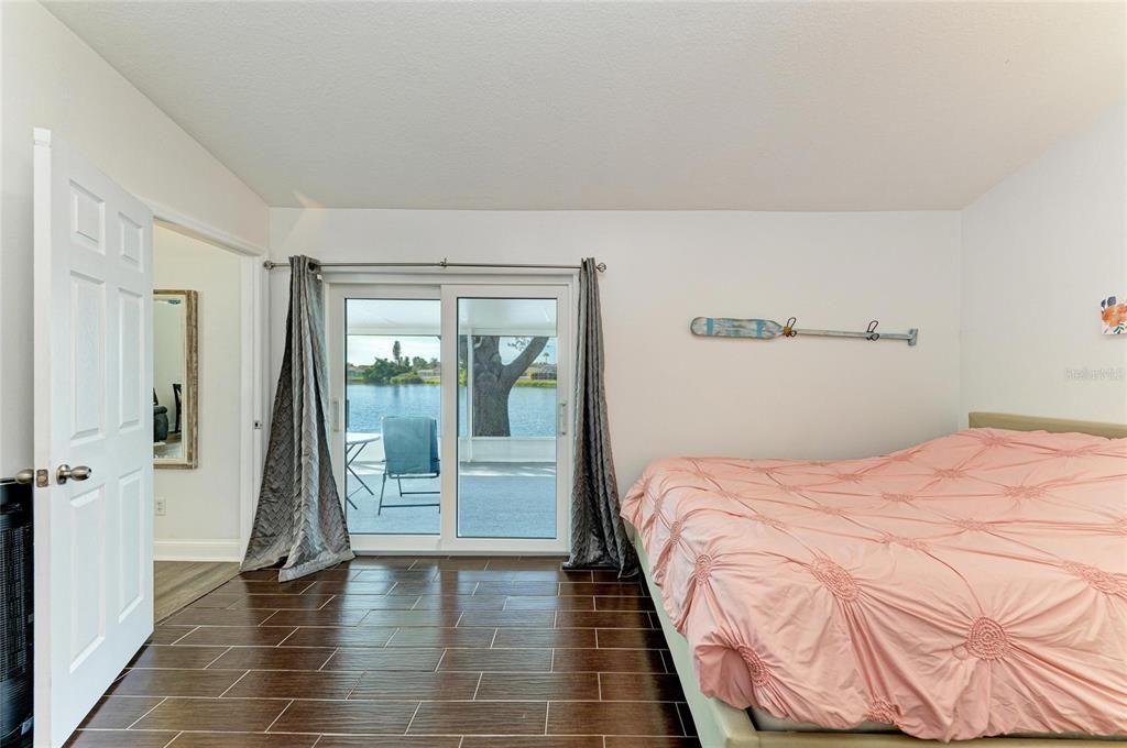 En Venta: $359,000 (3 camas, 2 baños, 1337 Pies cuadrados)