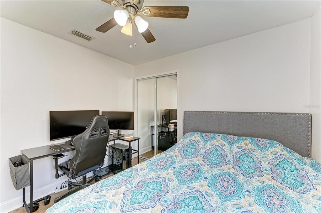 En Venta: $359,000 (3 camas, 2 baños, 1337 Pies cuadrados)