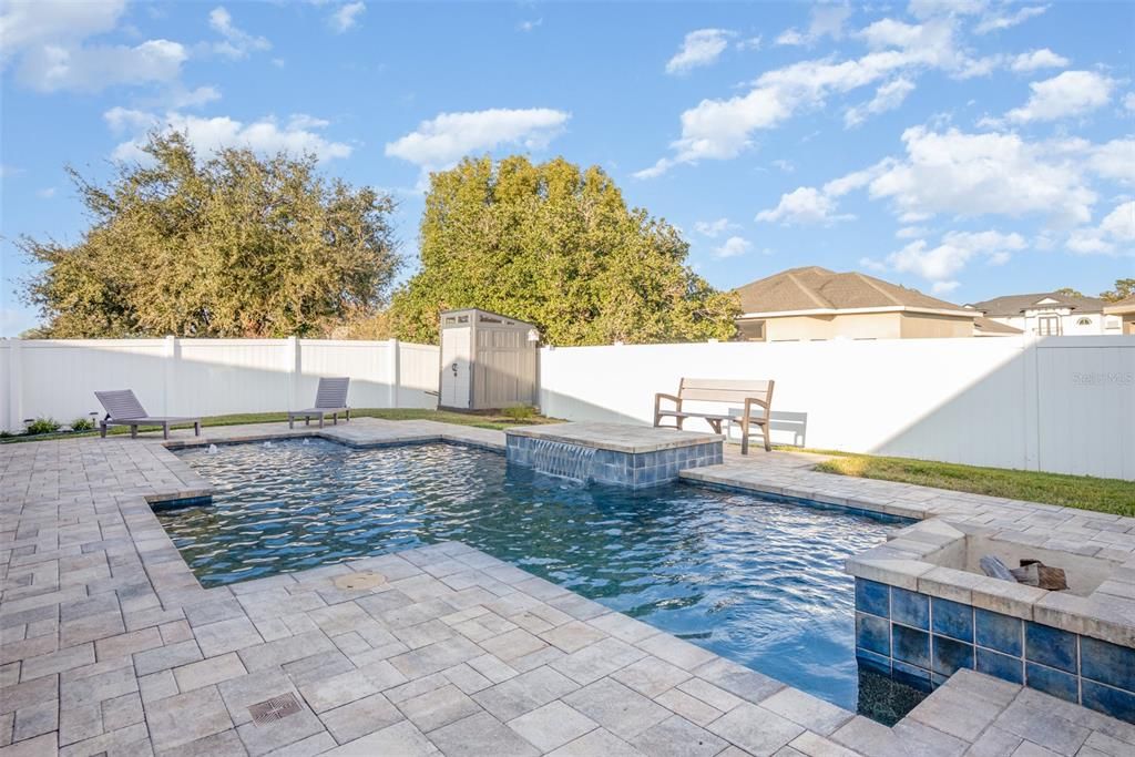 For Sale: $540,000 (3 beds, 2 baths, 2237 Square Feet)