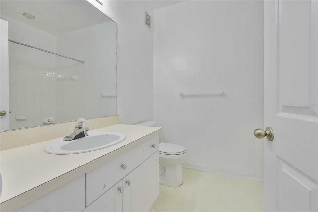 В аренду: $1,450 (1 спален, 1 ванн, 732 Квадратных фут)