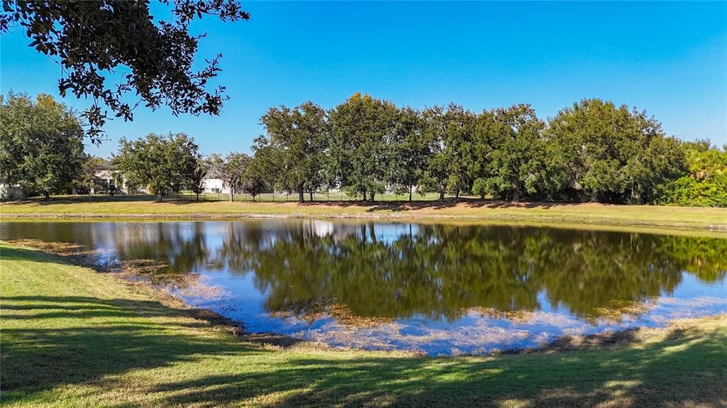 For Sale: $557,000 (3 beds, 2 baths, 2136 Square Feet)