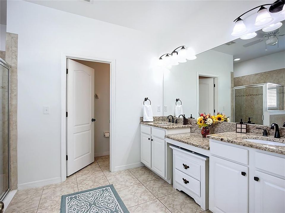 For Sale: $557,000 (3 beds, 2 baths, 2136 Square Feet)