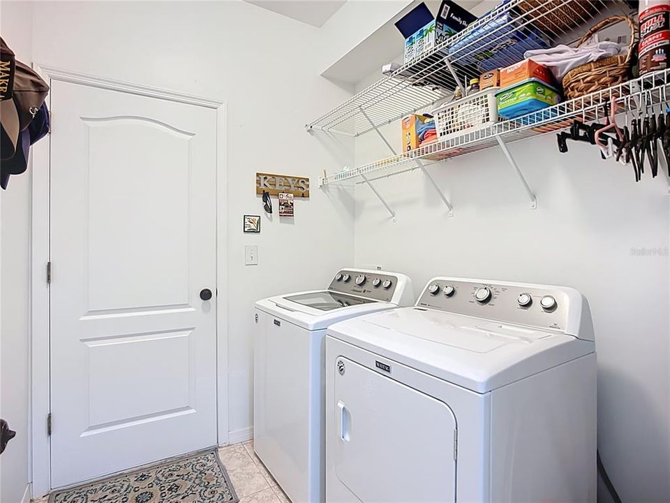 For Sale: $557,000 (3 beds, 2 baths, 2136 Square Feet)