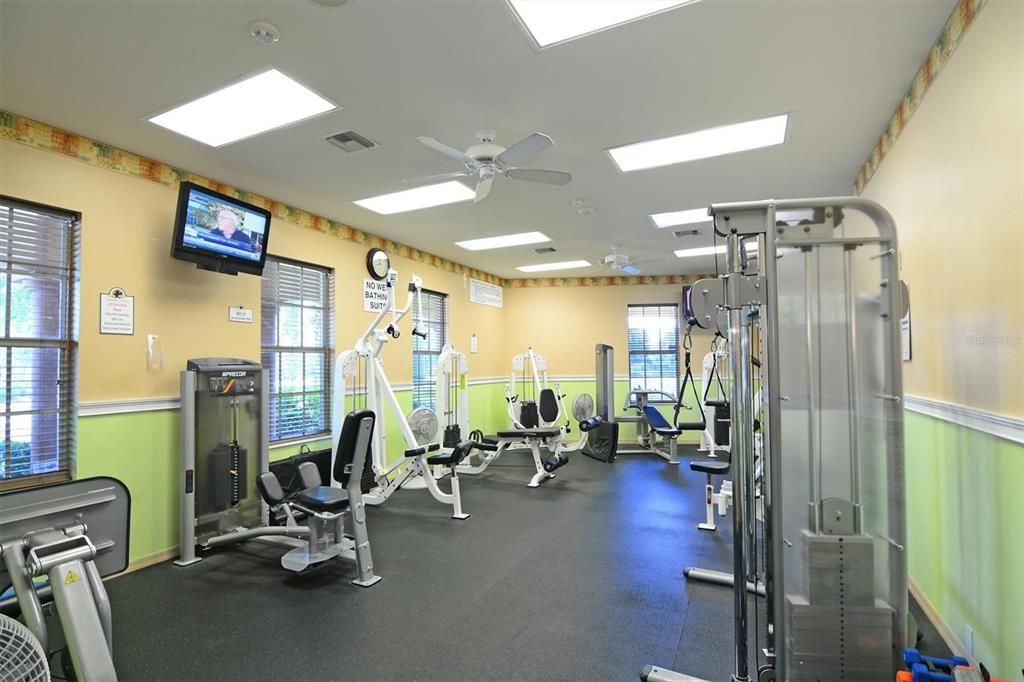 For Sale: $557,000 (3 beds, 2 baths, 2136 Square Feet)