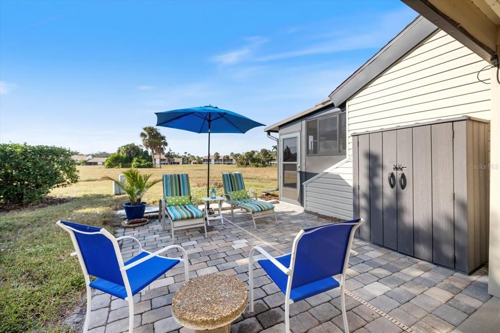 待售: $235,000 (2 贝兹, 2 浴室, 1154 平方英尺)