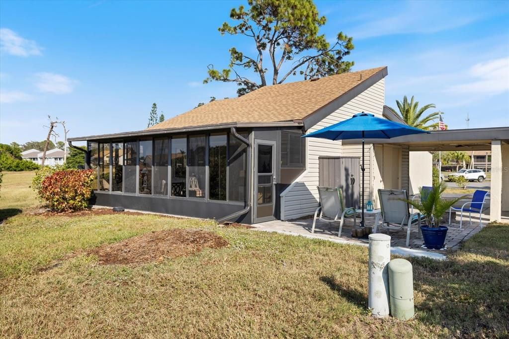 待售: $235,000 (2 贝兹, 2 浴室, 1154 平方英尺)