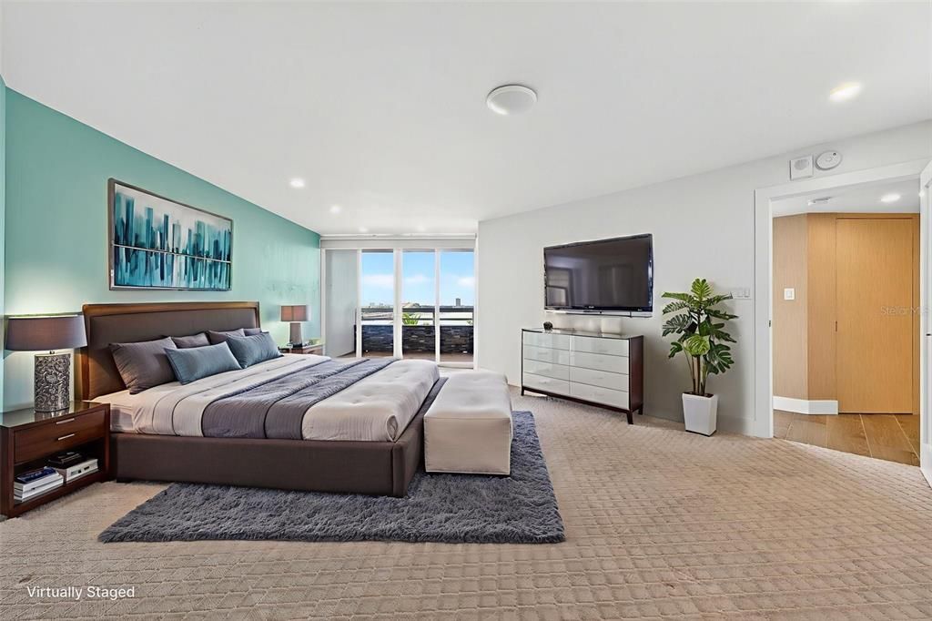 For Sale: $1,658,000 (2 beds, 2 baths, 1729 Square Feet)