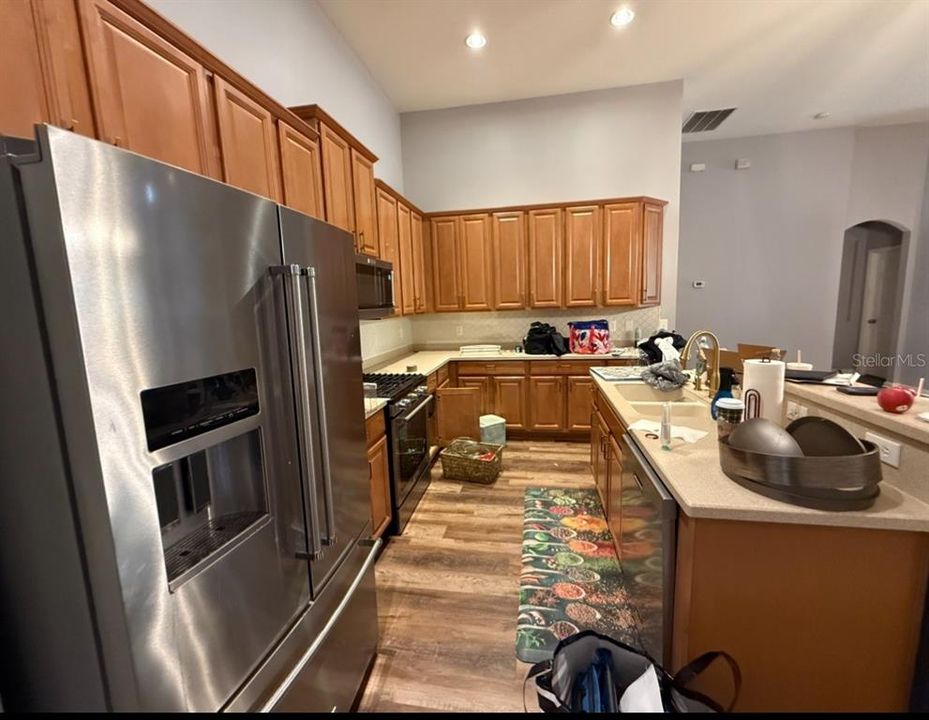 На продажу: $580,000 (5 спален, 4 ванн, 3222 Квадратных фут)