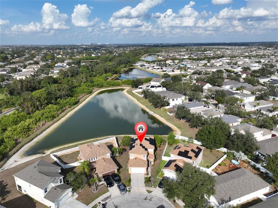 En Venta: $330,000 (4 camas, 2 baños, 1963 Pies cuadrados)