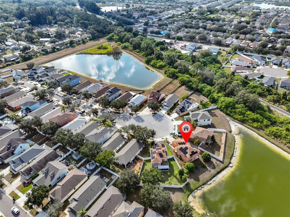 En Venta: $330,000 (4 camas, 2 baños, 1963 Pies cuadrados)