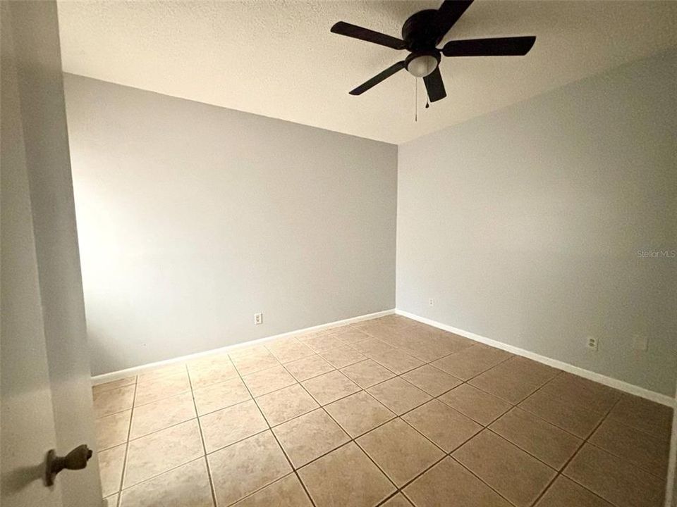 出租: $1,400 (2 贝兹, 2 浴室, 1078 平方英尺)