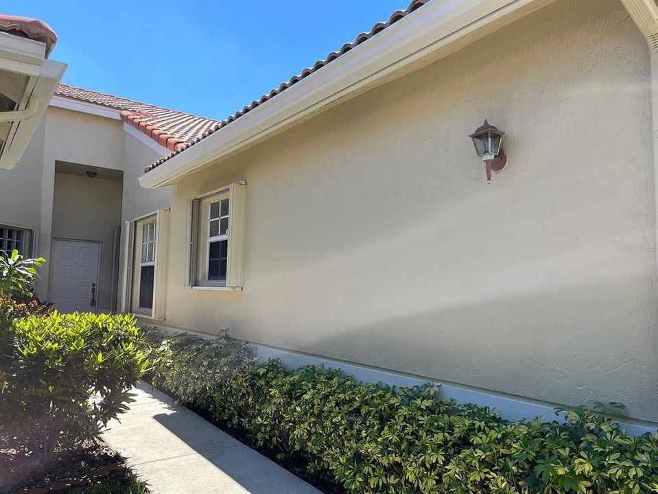 На продажу: $389,900 (3 спален, 2 ванн, 1570 Квадратных фут)