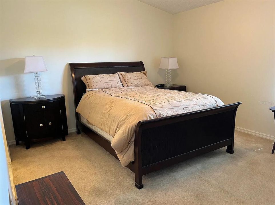 На продажу: $389,900 (3 спален, 2 ванн, 1570 Квадратных фут)