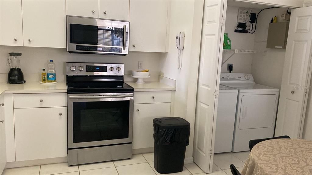 На продажу: $389,900 (3 спален, 2 ванн, 1570 Квадратных фут)