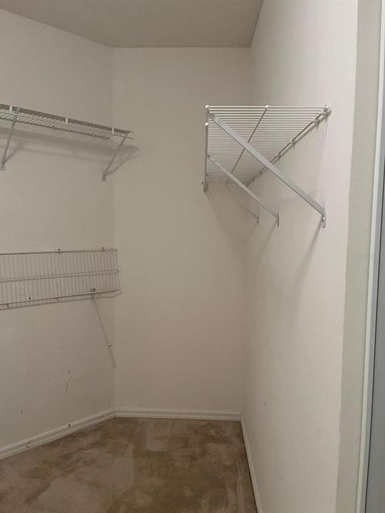 На продажу: $389,900 (3 спален, 2 ванн, 1570 Квадратных фут)