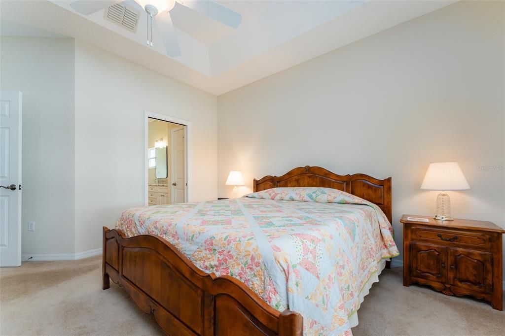 For Sale: $399,000 (3 beds, 2 baths, 1861 Square Feet)