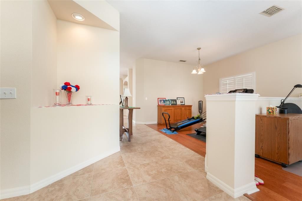 For Sale: $399,000 (3 beds, 2 baths, 1861 Square Feet)