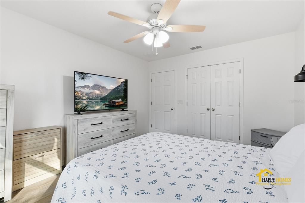 В аренду: $4,900 (4 спален, 2 ванн, 3467 Квадратных фут)