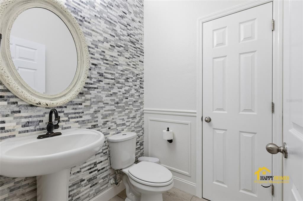 В аренду: $4,900 (4 спален, 2 ванн, 3467 Квадратных фут)