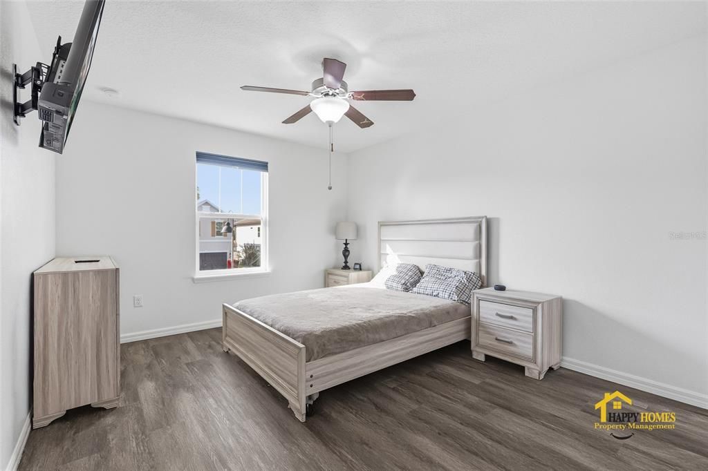 В аренду: $4,900 (4 спален, 2 ванн, 3467 Квадратных фут)