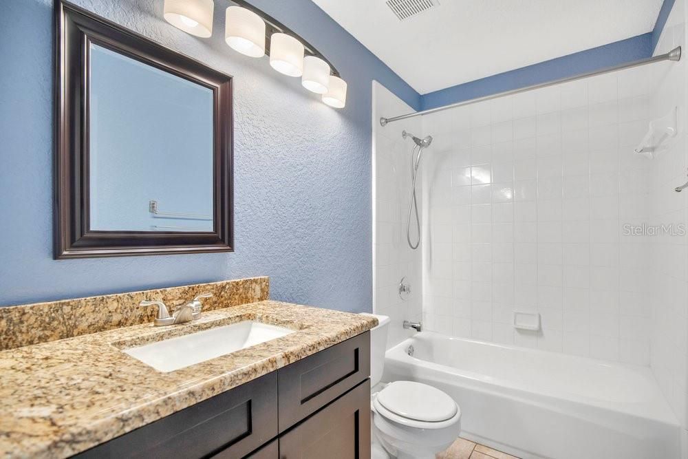 For Sale: $500,000 (4 beds, 3 baths, 2346 Square Feet)