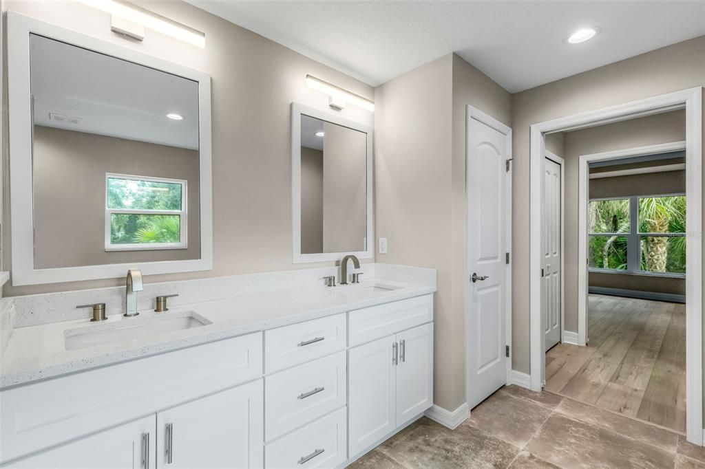 待售: $439,900 (3 贝兹, 2 浴室, 1550 平方英尺)