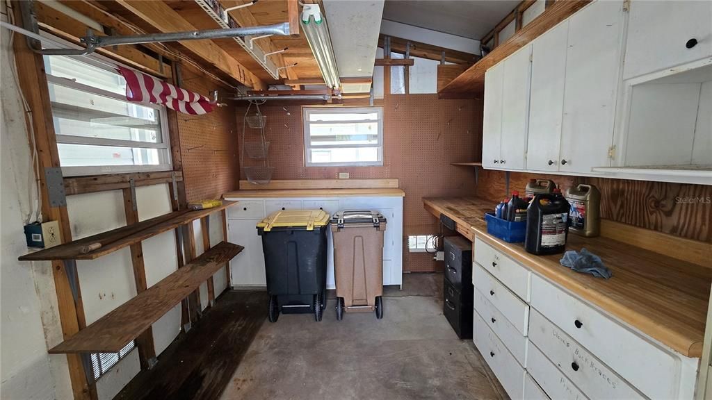 For Sale: $155,000 (2 beds, 2 baths, 1000 Square Feet)