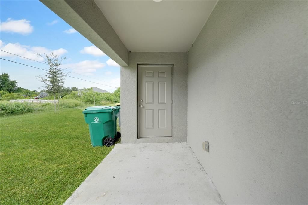 待售: $399,900 (4 贝兹, 0 浴室, 2096 平方英尺)