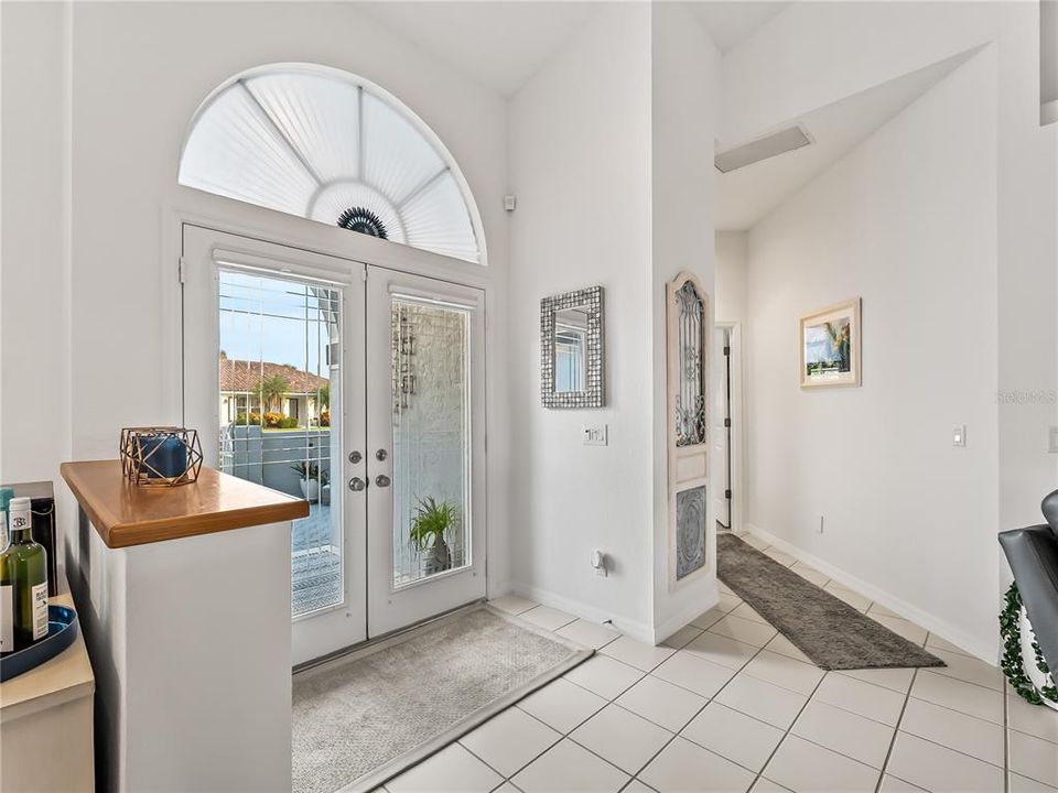 Active With Contract: $569,000 (3 beds, 2 baths, 2359 Square Feet)